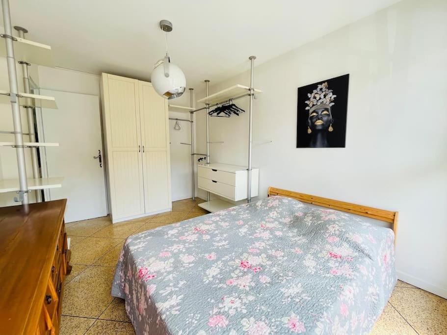 Superbe T3 Au Pieds De Notre Dame De La Garde Apartment Marseille Bagian luar foto